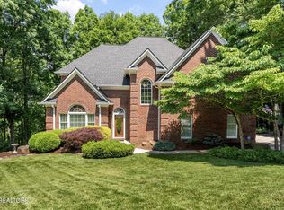 128 Westview Ln, Oak Ridge, TN 37830