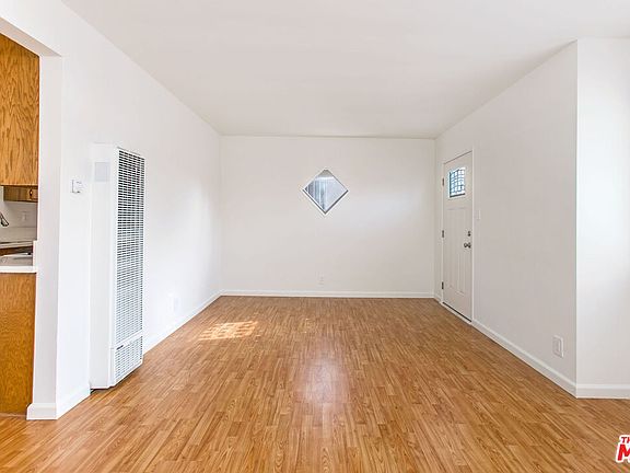 5th image of 5470 Inglewood Blvd