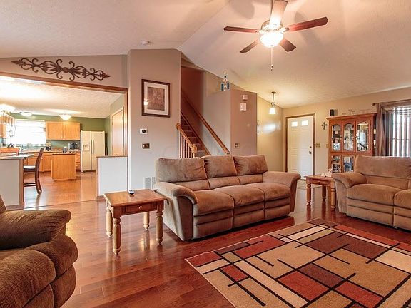3rd image of 259 Westbear Ct
