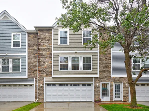 305 NE Sandalwood, Waukee, IA 50263