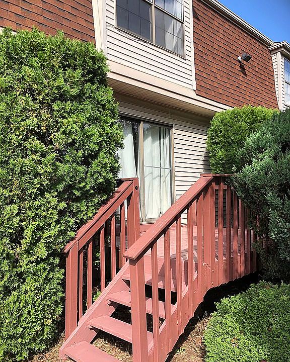 204 Hidden Village Dr Perth Amboy NJ | Zillow