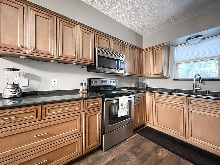 6821 Starnes Rd — Photo 18