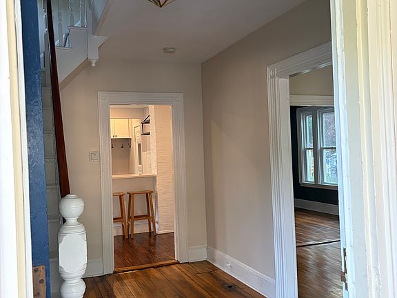 4th image of 37 Kelley St