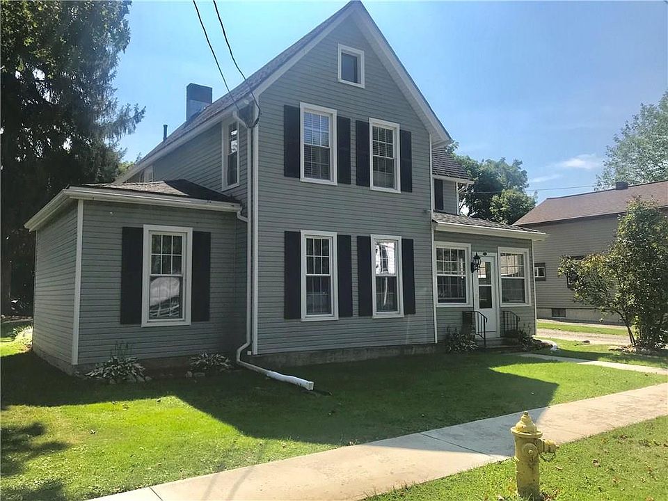 1st image of 18 Leonard St