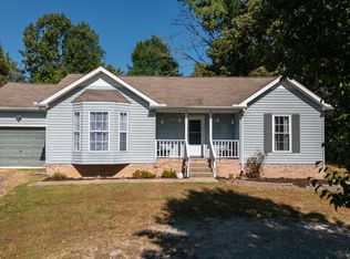 2955 Charlie Sleigh Rd, Woodlawn, TN 37191