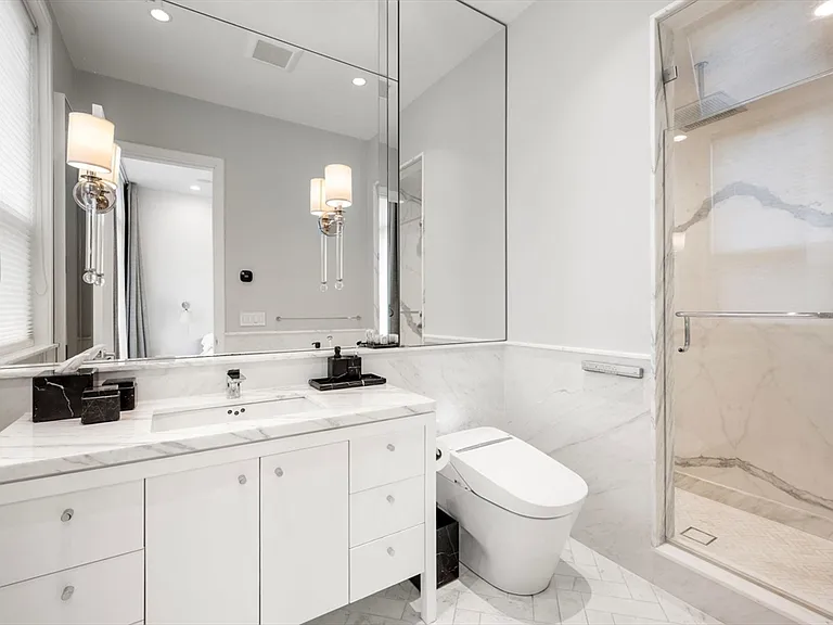 109 Chandler St #1 — Photo 28