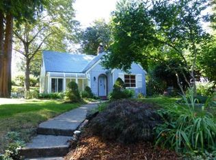 2715 Rowen Dr SE, Olympia, WA 98501