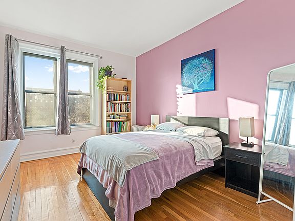 4th image of 179 Ocean Pkwy APT 4A