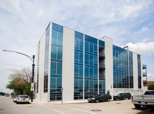 500 W Division St UNIT 1S, Chicago, IL 60610