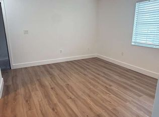 8075 SW 73rd Ave #11, Miami, FL 33143