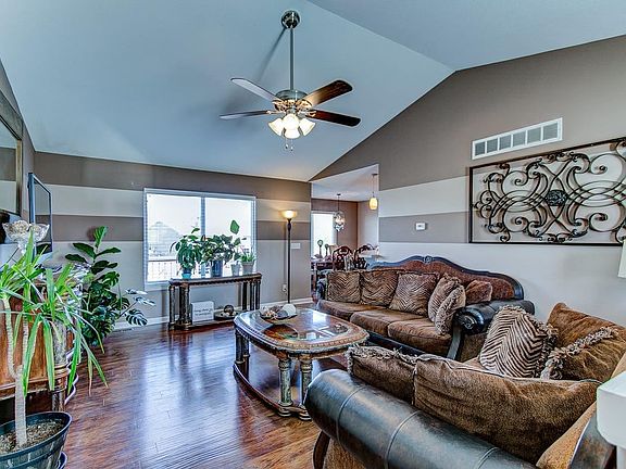 5th image of 5030 N Marblefalls St