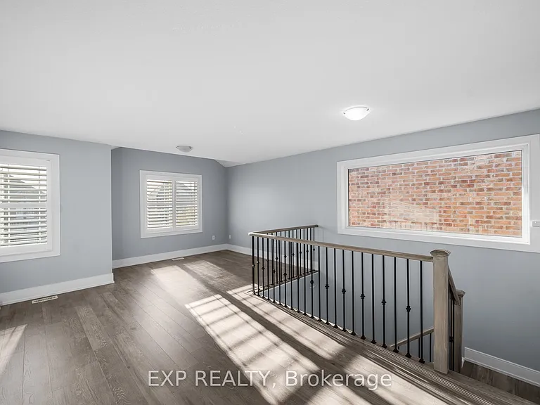 35 Tyndall Dr — Photo 20