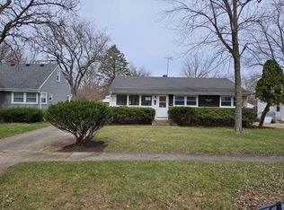 232 Pearl St, Cary, IL 60013