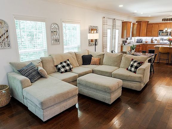 4th image of 9704 Wind Creek Way