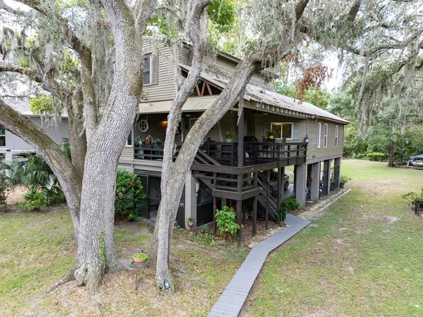 631 NE Gold Dust Road, Other City - In The State Of Florida, FL 32008