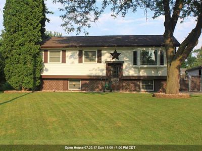 1321 Park Ct, Neenah, WI, 54956