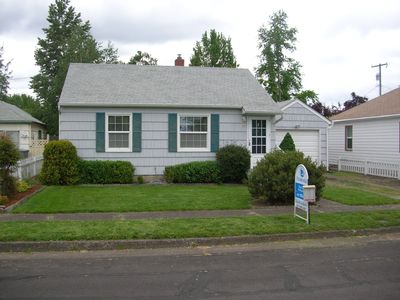 1049 15th Ave SW, Albany, OR, 97321