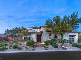 8 Midnight Ridge Dr, Las Vegas, NV 89135