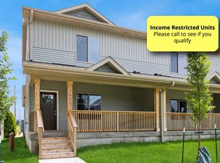 710 O Ave NW, Cedar Rapids, IA 52405