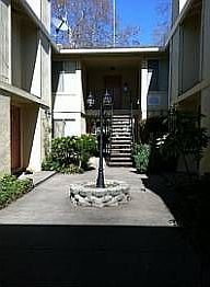 2nd image of 1814 V St APT 9