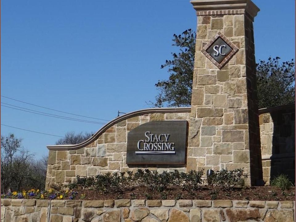 Stacy Crossings Community Landmark