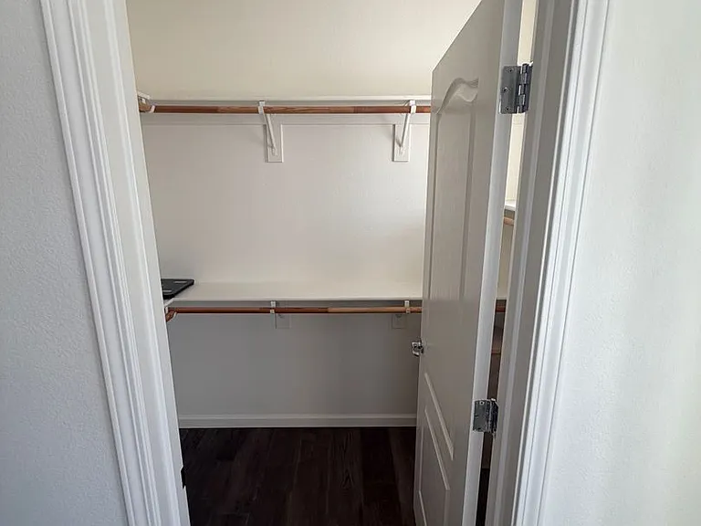 401 S Hummingbird Ln — Photo 11