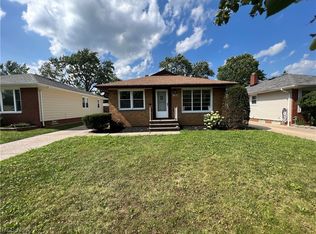 3316 North Ave, Parma, OH 44134