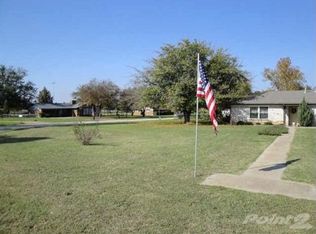 112 Riverside Dr, Mineral Wells, TX 76067