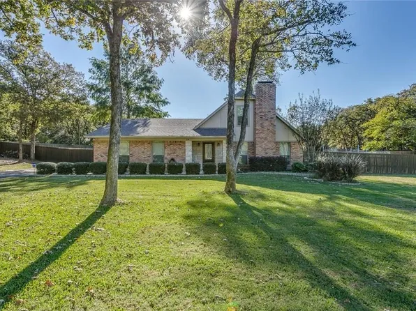 34 Larkwood Ln, Burleson, TX 76028
