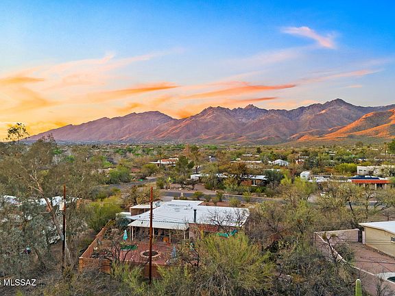 3rd image of 8802 E Buckboard Rd