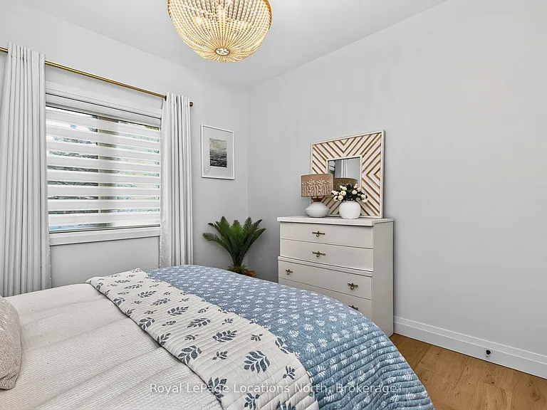 15 Pinecone Ave — Photo 33
