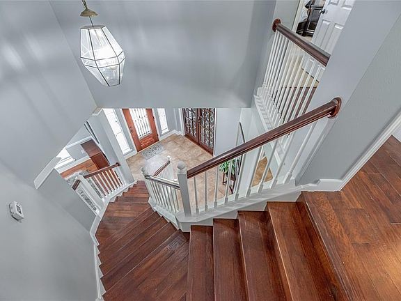 3rd image of 1819 Morning Park Dr
