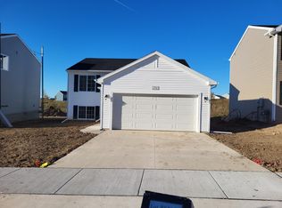 2792 Sanderling Ct, Kentwood, MI 49508