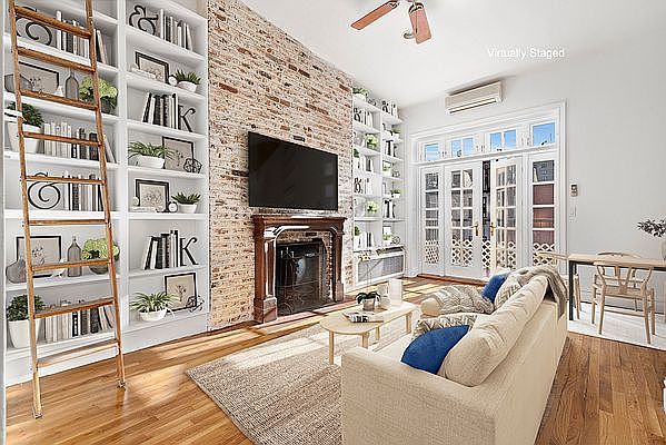 1st image of 334 W 89th St APT 4R