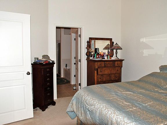 3rd image of 3945 Caridad Ct