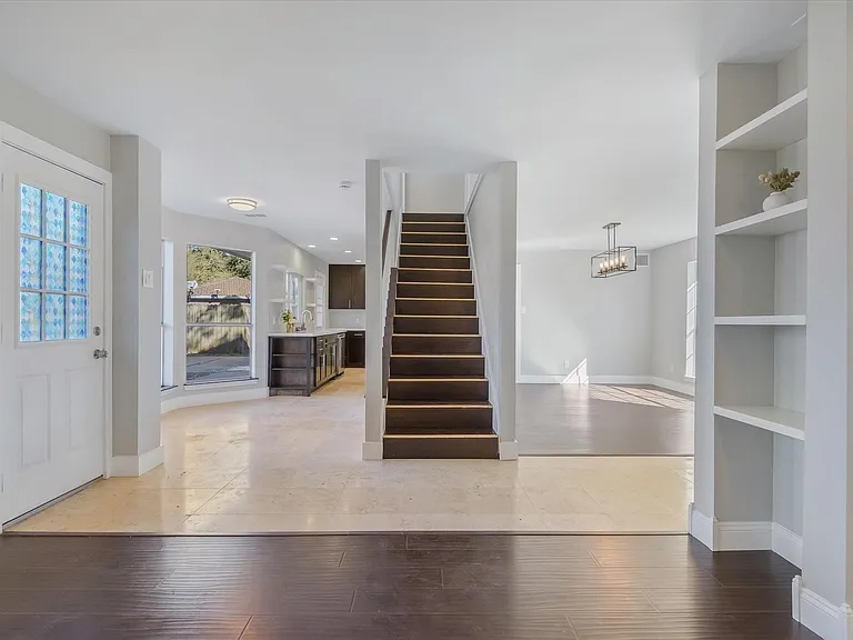 3642 Aldergrove Dr — Photo 4