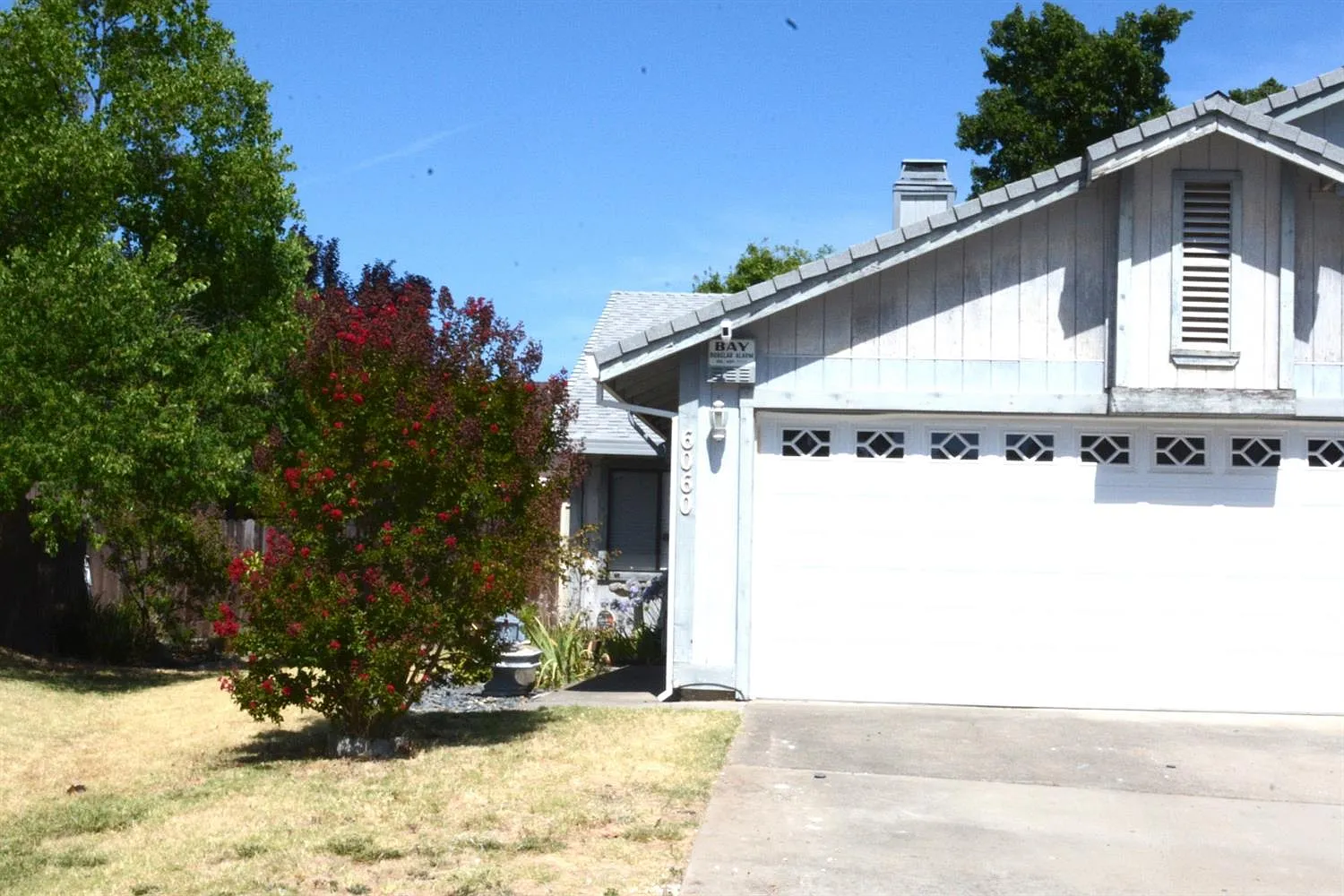 6060 Peoria Dr photo 1
