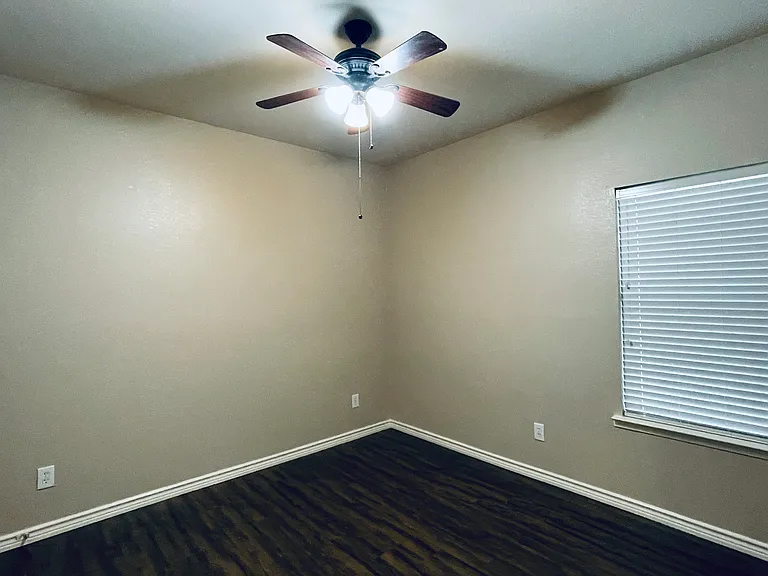 1200 Whisper Willow Dr — Photo 18