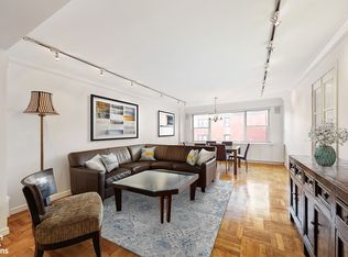 150 E 61st St APT 5F, New York, NY 10065