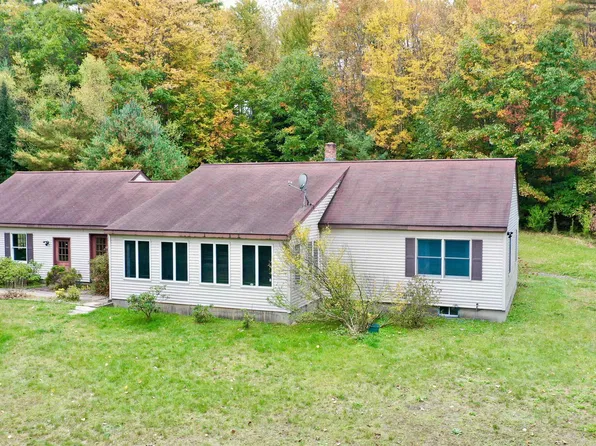 286 Richards Road, Grafton, VT 05146