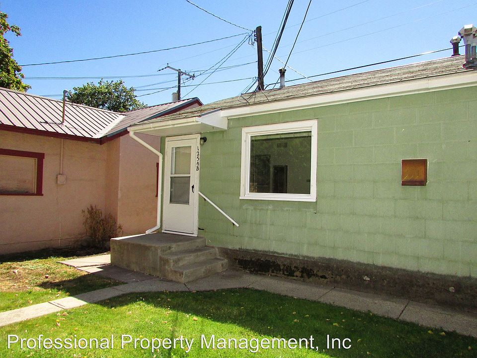 1st image of 125 1/2 S 4th St E #B