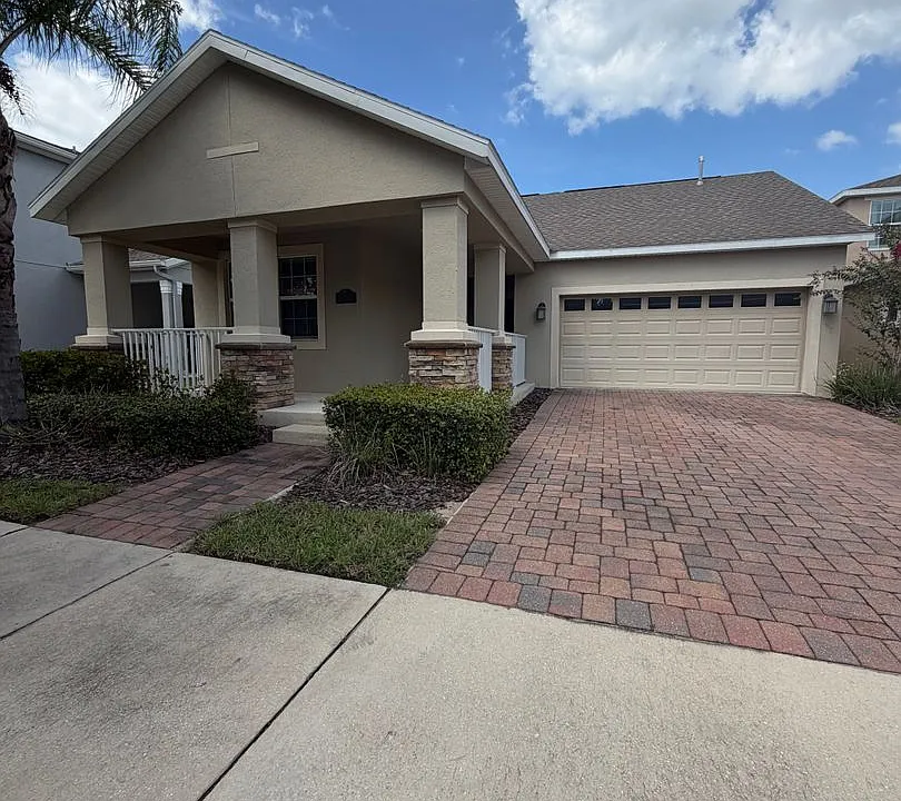 15055 Driftwater Dr