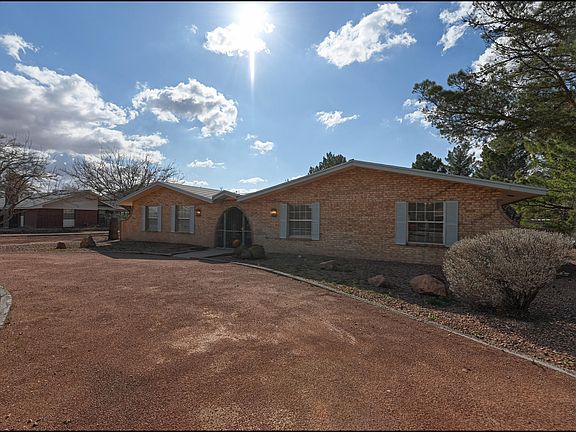 3rd image of 5649 Maurice Bell Dr