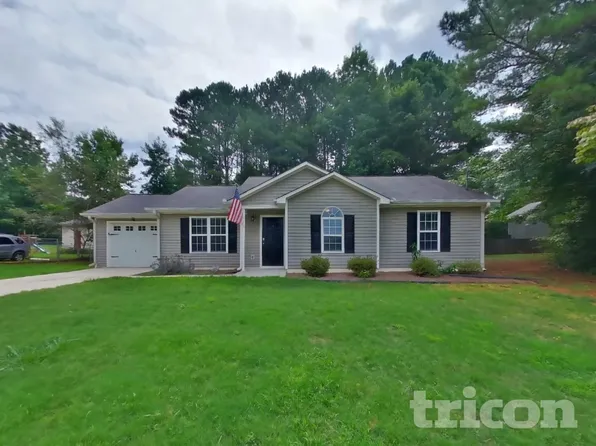 1173 Woodwind Dr, Rockmart, GA 30153