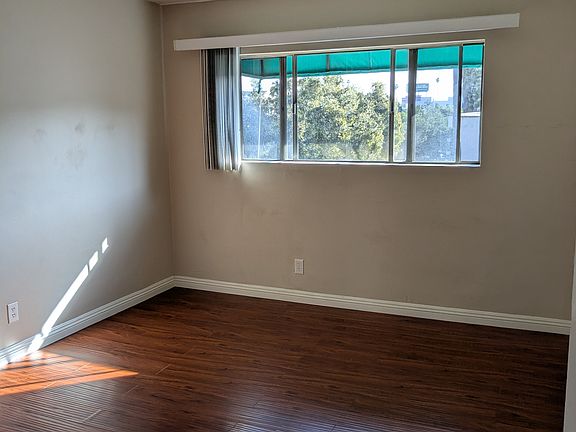 3rd image of 3838 W 8th St APT 6