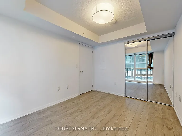 3091 Dufferin St #211 — Photo 14