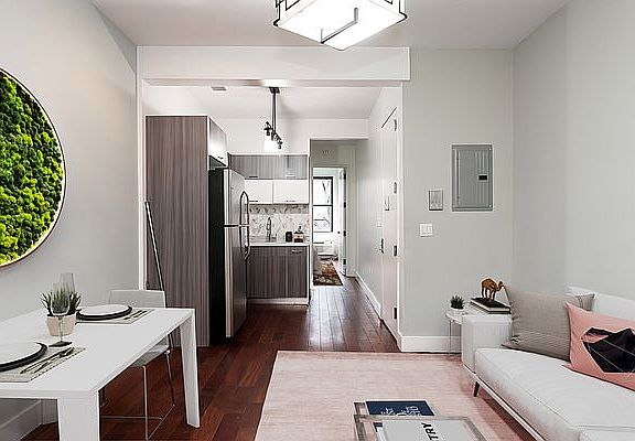 3rd image of 1434 De Kalb Ave #2R