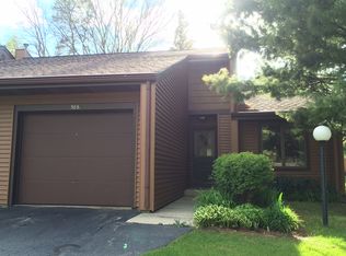 586 Maple Creek Dr, Holland, MI 49423