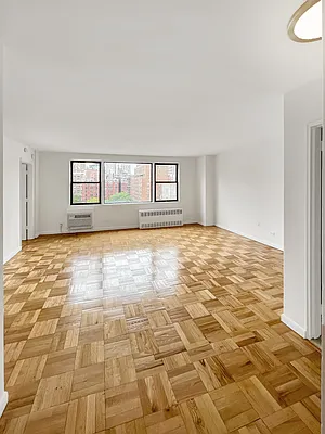 Rented by R New York | media 4