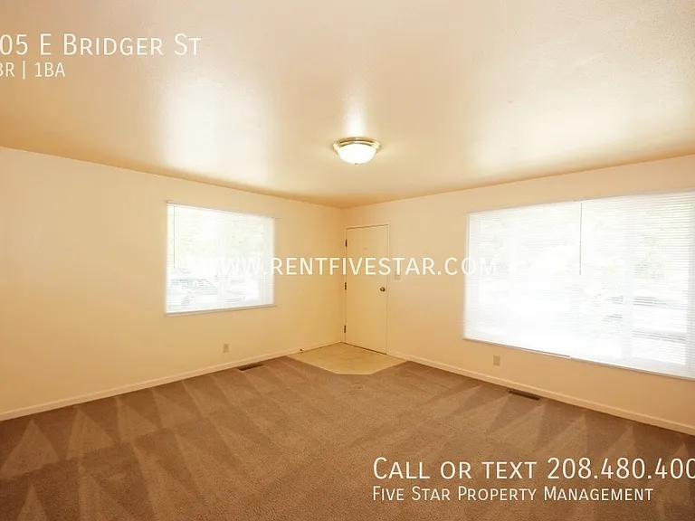 905 E Bridger St — Photo 2